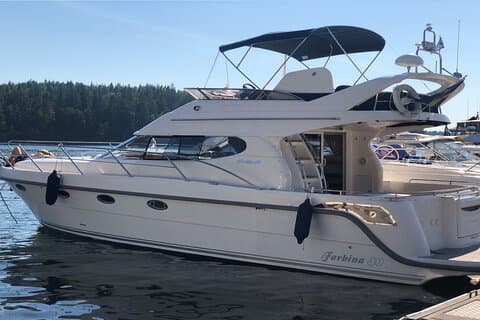 Exclusive 4 Hour Private Yacht Tour of Stockholm's Archipelago