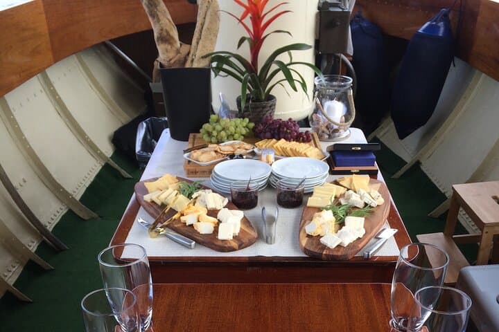 2 Hours Private Boat Charter in Stockholm