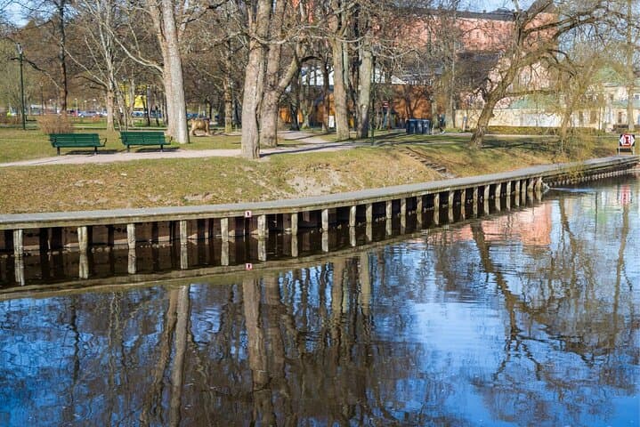 Uppsala Self-Guided City Walking Tour & Scavenger Hunt