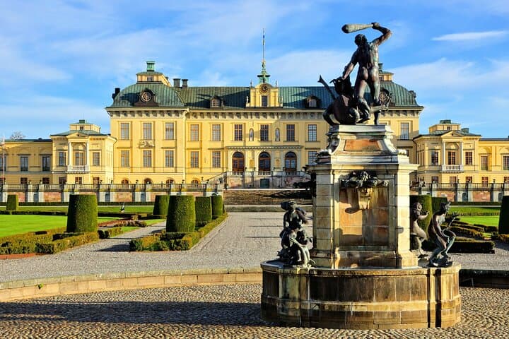 Eco Bike Tour of Stockholm Old Town, Djurgarden, Nature