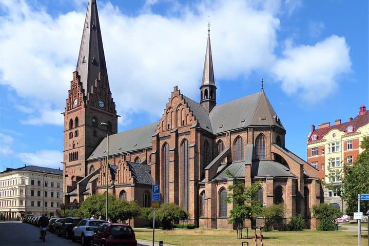 Self Guided Walking Tour of Malmö with Audio Guide