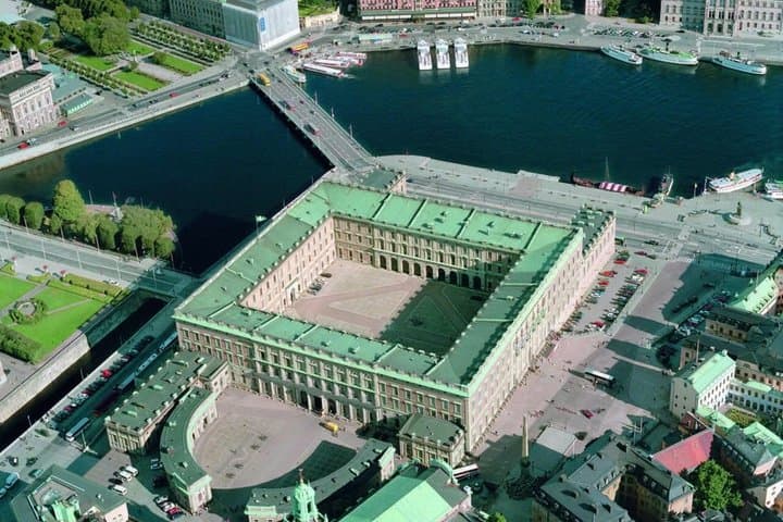 Stockholm Royal Palace Guided Tour with Entry Ticket