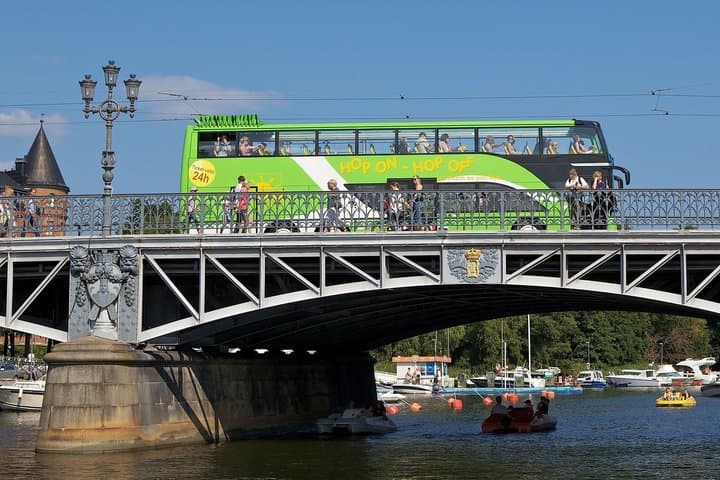 Stockholm: 24H Bus Hop On-Hop Off Sightseeing Ticket