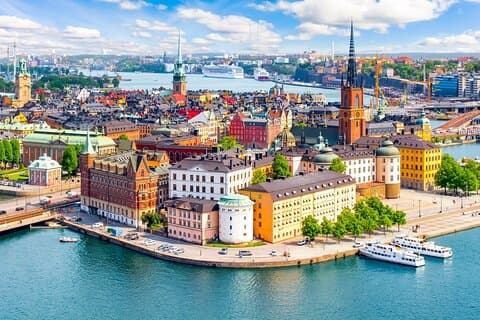 Stockholm Tour from Cruise Port with Vasa Museum and Old Town