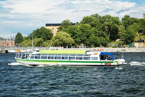 Stockholm Hop-On Hop-Off Sightseeing Cruise