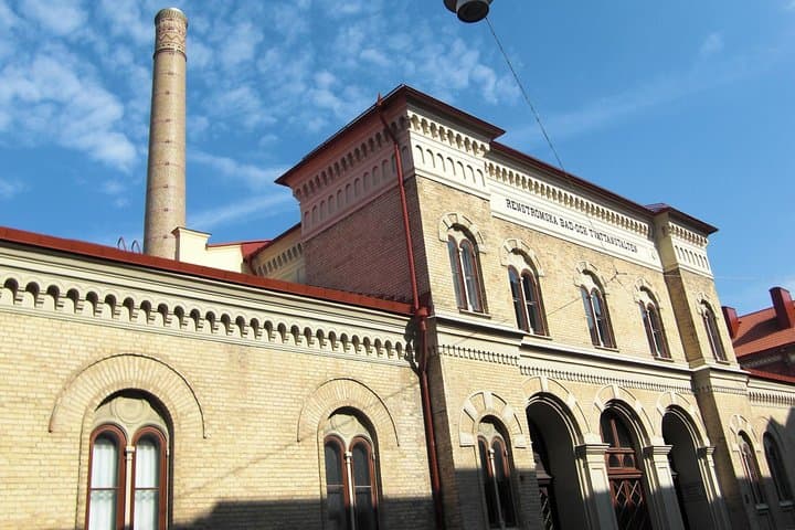 Gothenburg Highlights: Landmarks, Markets & Historic Haga