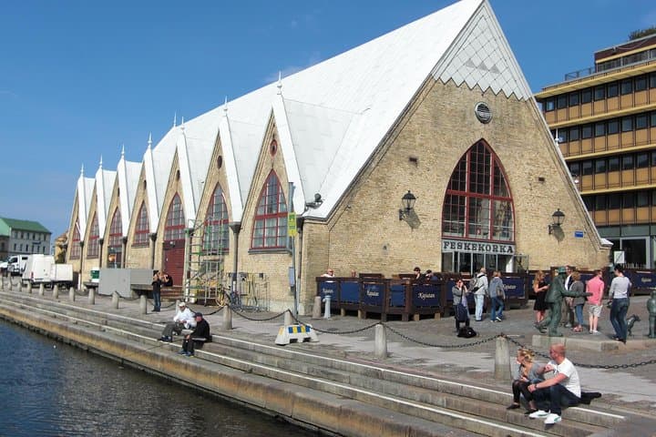 Gothenburg Highlights: Landmarks, Markets & Historic Haga