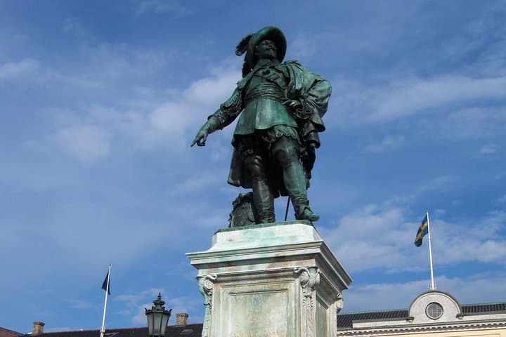 Gothenburg Highlights: Landmarks, Markets & Historic Haga