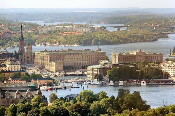 Explore Stockholm: Historic Squares, Landmarks & Gamla Stan Charm