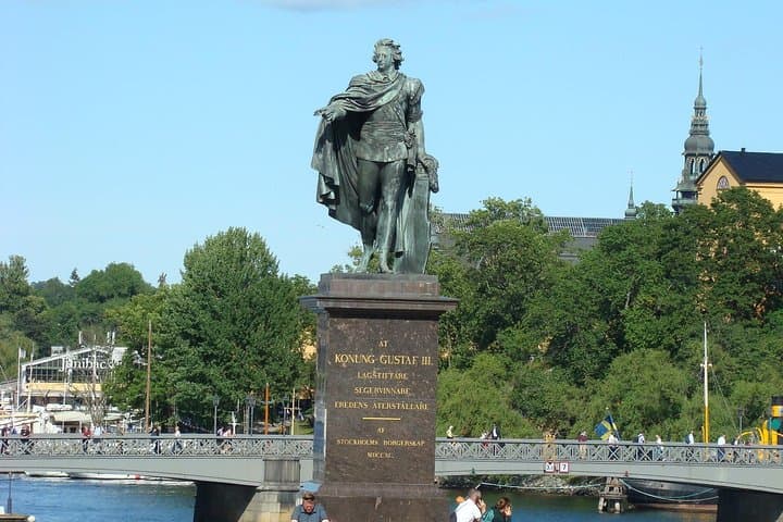 King Gustav III, the king of theatre, in this tour representing the enlightenment era
