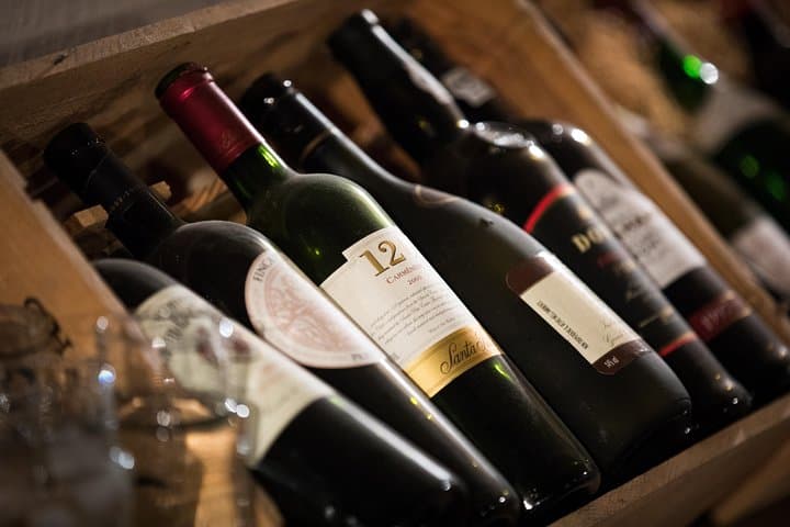 Wine tasting in Old Town Stockholm