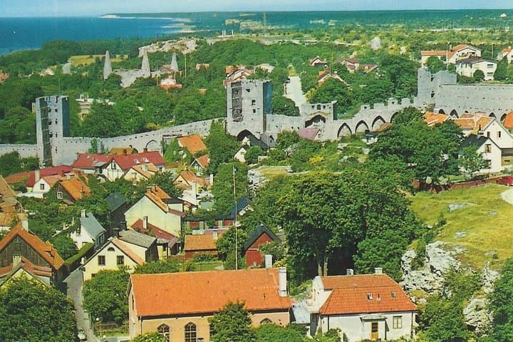 Visby Private Transfer from Visby (VBY) Airport to City centre