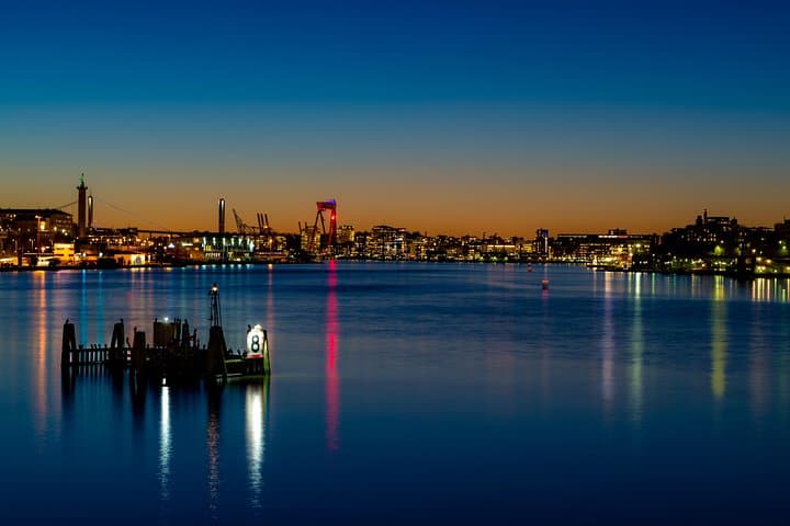 Discover Gothenburg's nightlife with a Local