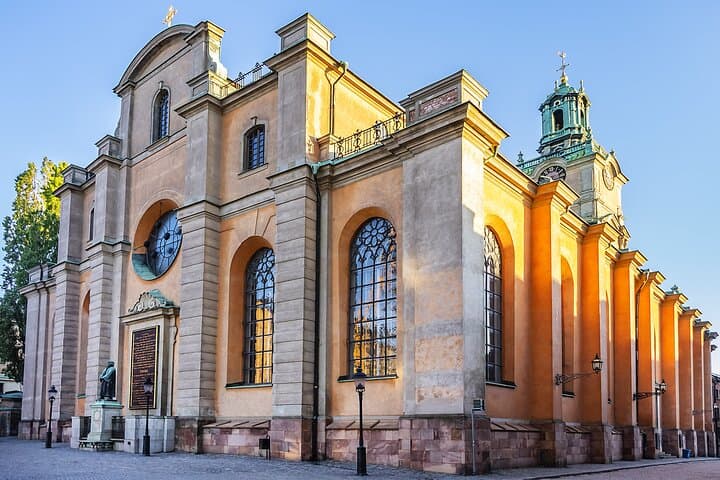 Private Romantic Walking Tour in Stockholm Old Town