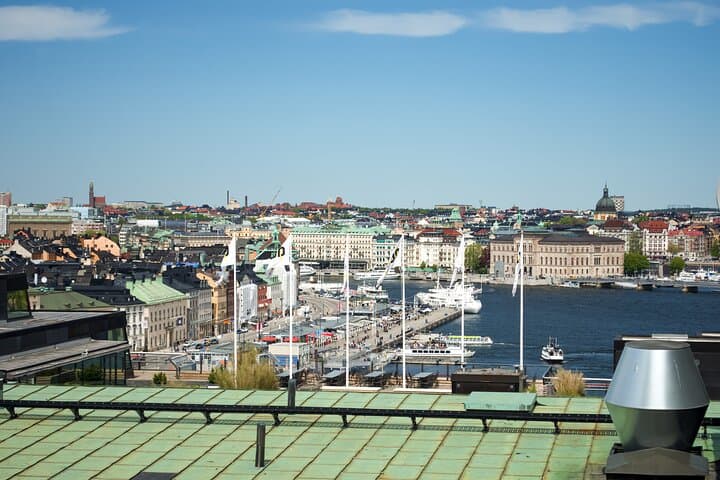 From Stockholm with Love: Romantic Exploration Game and Tour