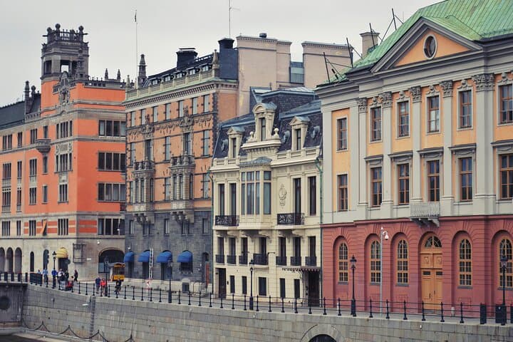 From Stockholm with Love: Romantic Exploration Game and Tour