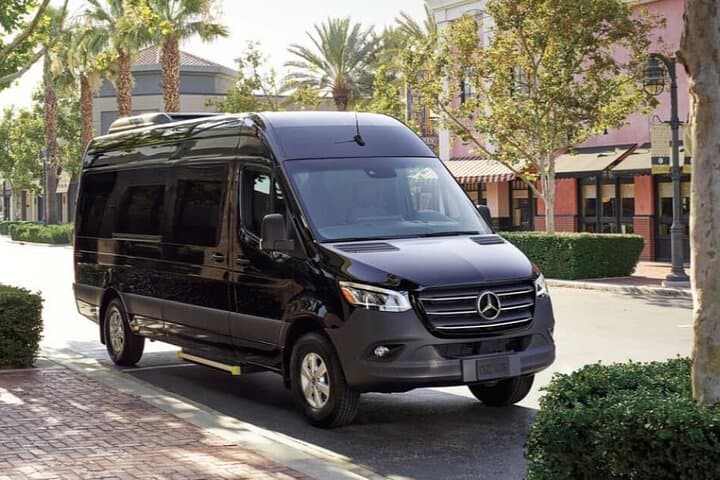 Arrival Private Transfer: Bromma Airport BMA to Stockholm City by Minibus