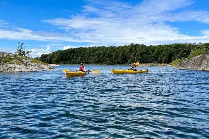 2-Day Kayak Tour in the Stockholm Archipelago