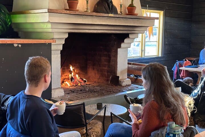 Sauna and Cold Plunge, Forest Hike and Fireplace Lunch - Private