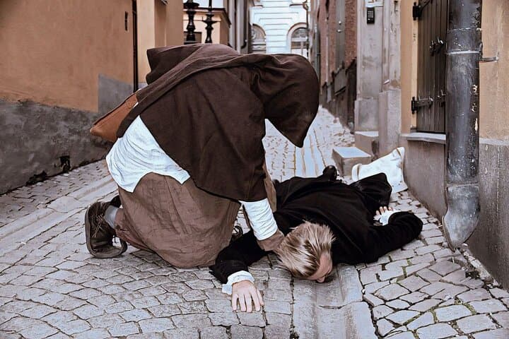 Guided Ghost Tours with Actors From Stockholm