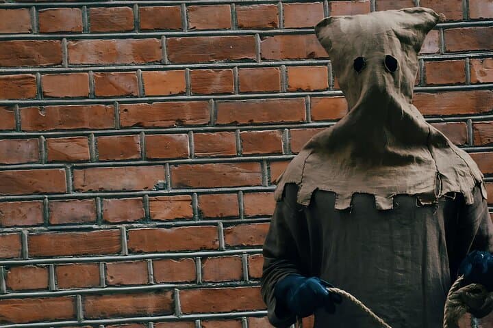 Guided Ghost Tours with Actors From Stockholm