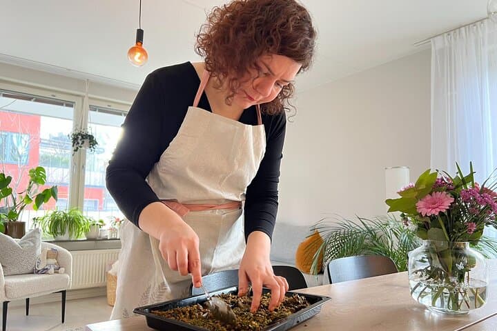 Traditional Persian Cooking Class in Stockholm with a Local