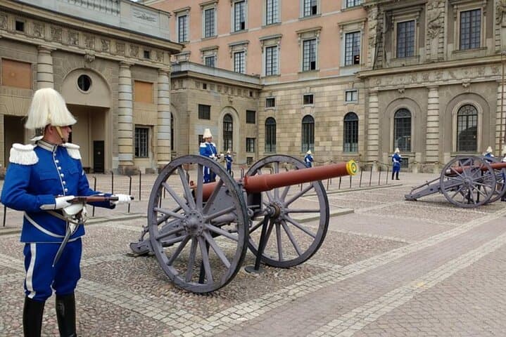 Gamla Stan Walking Tour (with optional Swedish Fika)