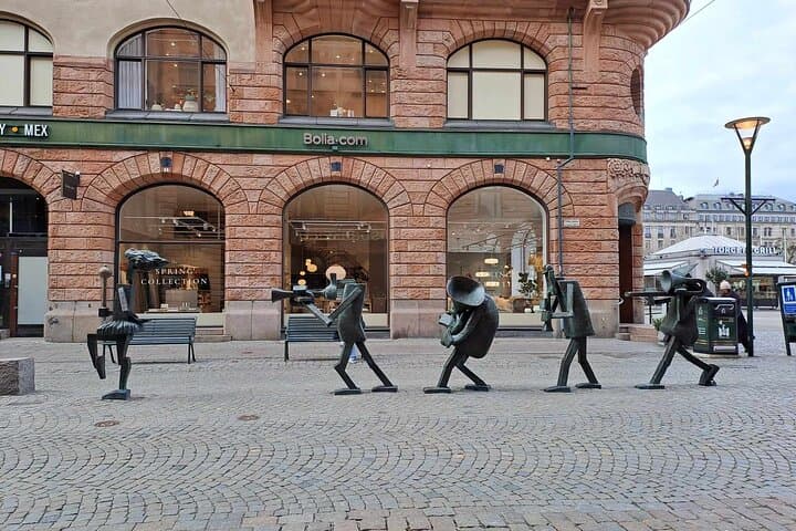 Half Day Self-Guided Audio Walking Tour in Cosmopolitan Malmö