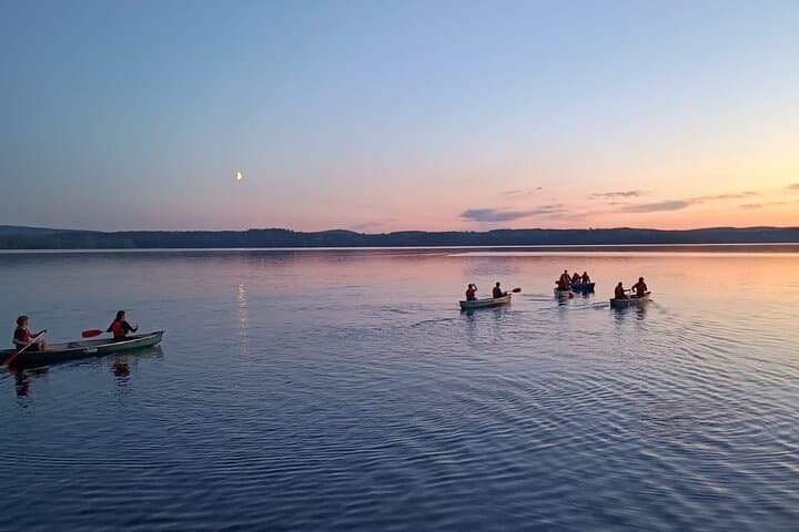 Canoe tour at sunset | Canoe Sweden