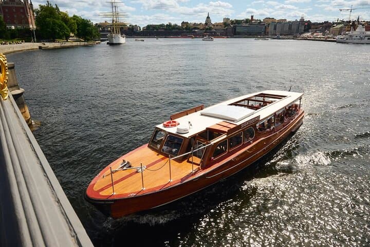 Sightseeing Ride Wooden Tour Boat from Top, partially open
