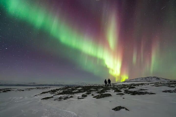 Aurora Car Chasing Tour with Photographer