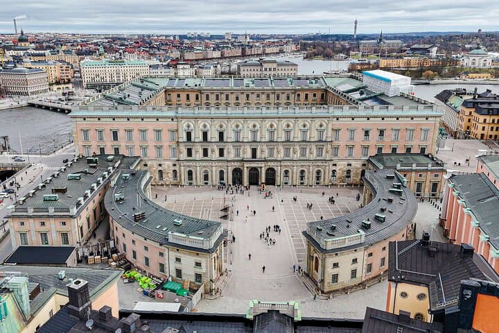Private Historical Walking Tour in Stockholm Old Town