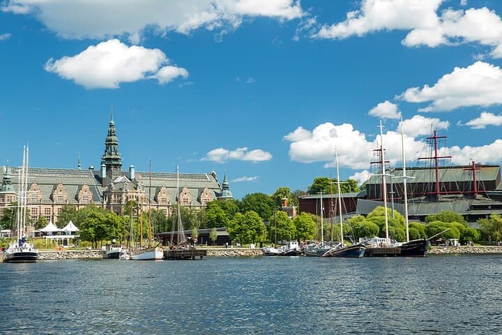 Stockholm Hop-On Hop-Off Sightseeing Cruise