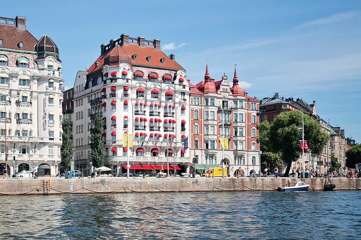Stockholm Hop-On Hop-Off Sightseeing Cruise