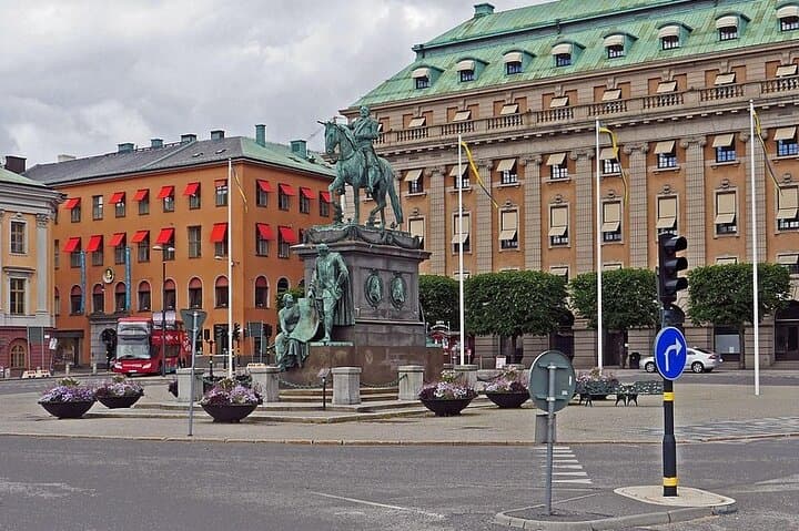 Myths, Murders, and Monarchy: Stockholm Self-Guided Tour