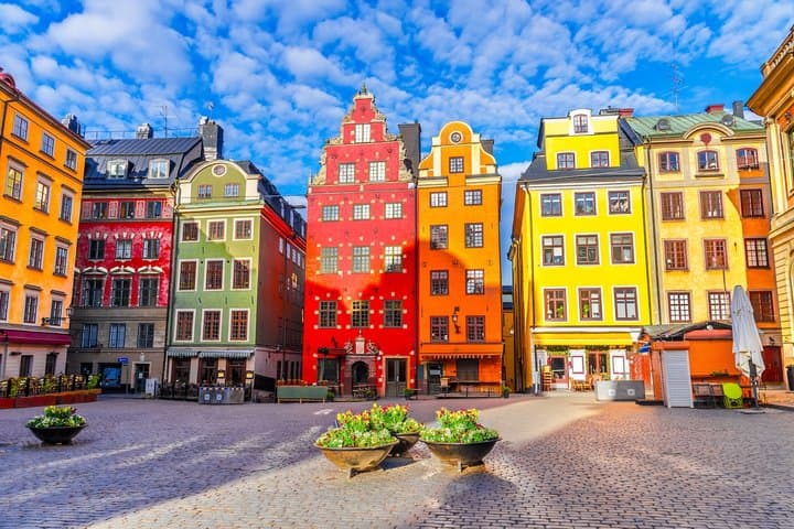 Stockholm Highlights VIP tour by private coach/bus and guide