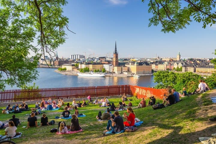 Stockholm Big Tour – Private Golf Cart Shore Tour