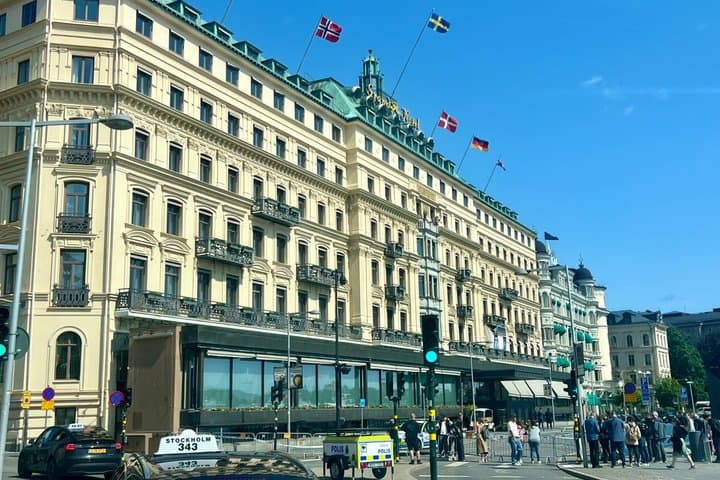 PREMIUM Stockholm City Tour with Private LUX Car and Guide