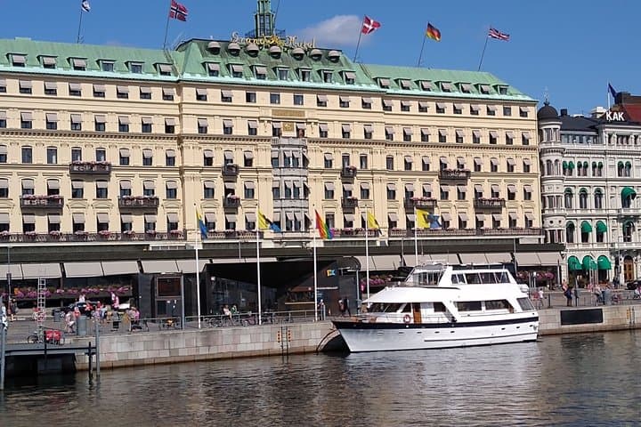 Stockholm Private Guided Tour by Car and Vasa Museum