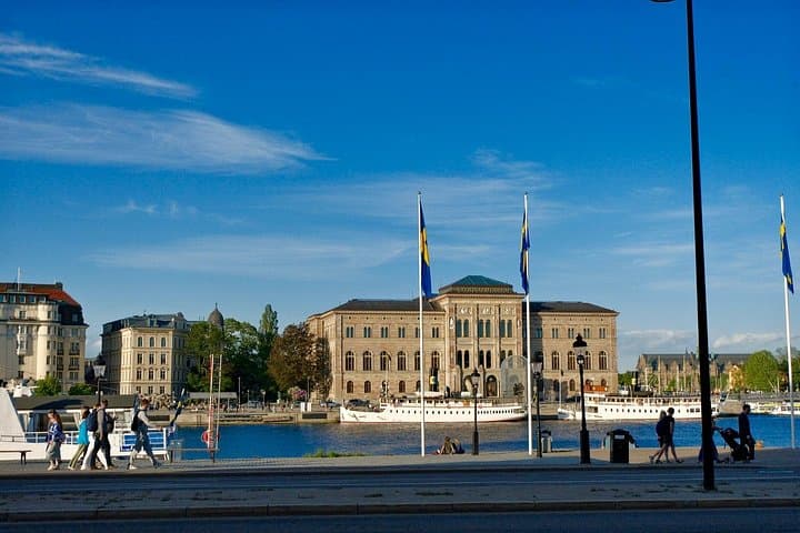 Walking tour Gamla Stan Discover the heart of Stockholm with us