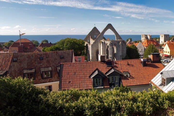 Visby Self Guided Walking Tour Essential Landmarks and Audio Quiz