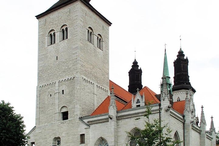 Visby Self Guided Walking Tour Essential Landmarks and Audio Quiz