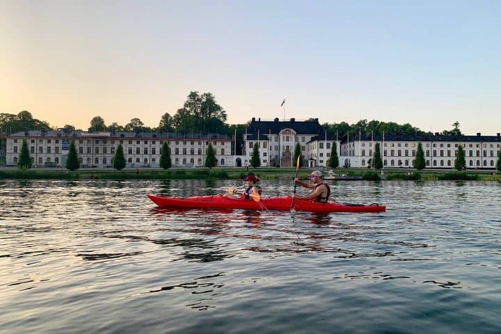 Sunset Kayak Tour in Central Stockholm and Swedish Fika