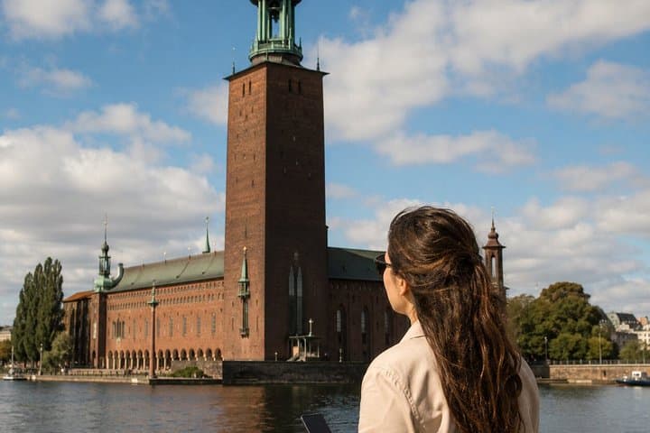 Stockholm: Self-Guided Scavenger Hunt & Walking Tour