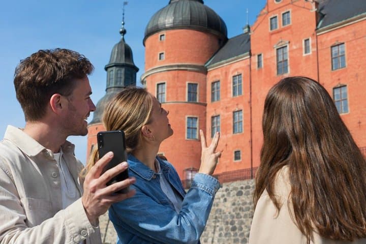 Secrets of Västerås: Self-Guided Scavenger Hunt & Walking Tour