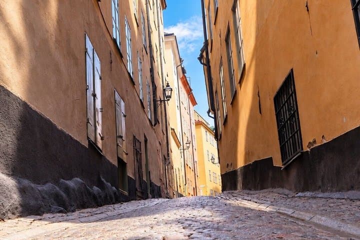 Self Guided Podcast Tour Stockholm Crowns and Cobblestones