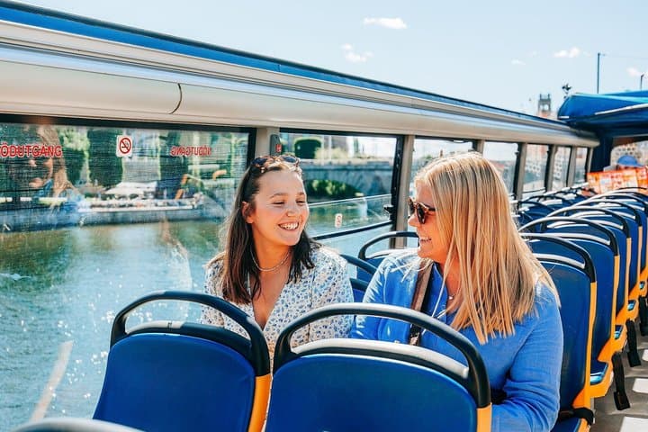 Stockholm: Hop On-Hop Off Bus Sightseeing